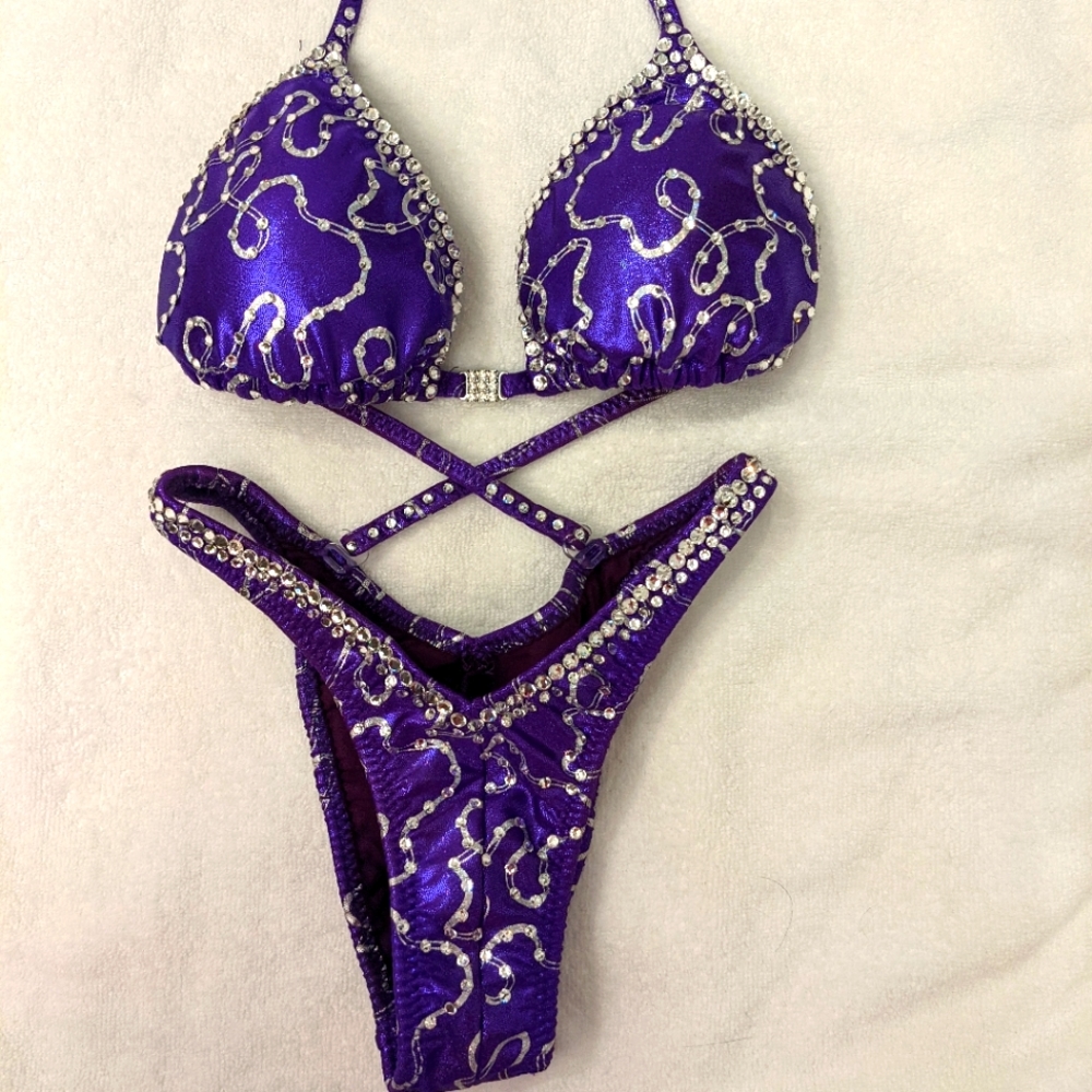 Purple Bodybuilding Figure Competition Suit NPC, IFBB, NANBF